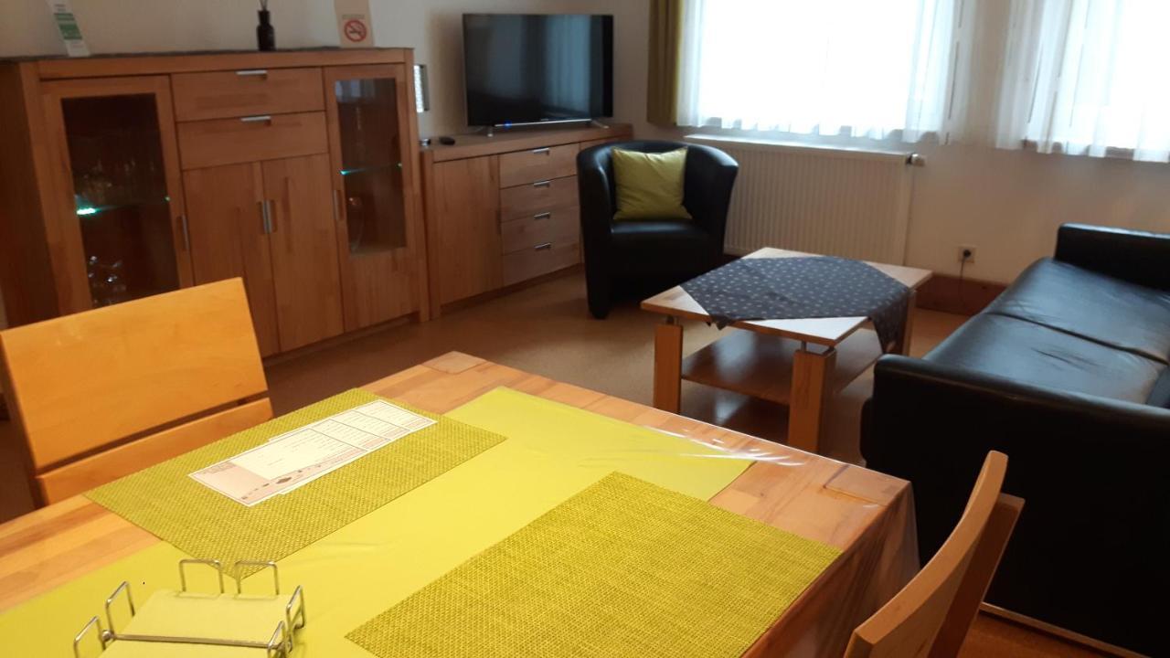 Pension Wauri , Ferienwohnung ' Schwarzwald ' , Erdgeschoss Waldenbuch Екстериор снимка